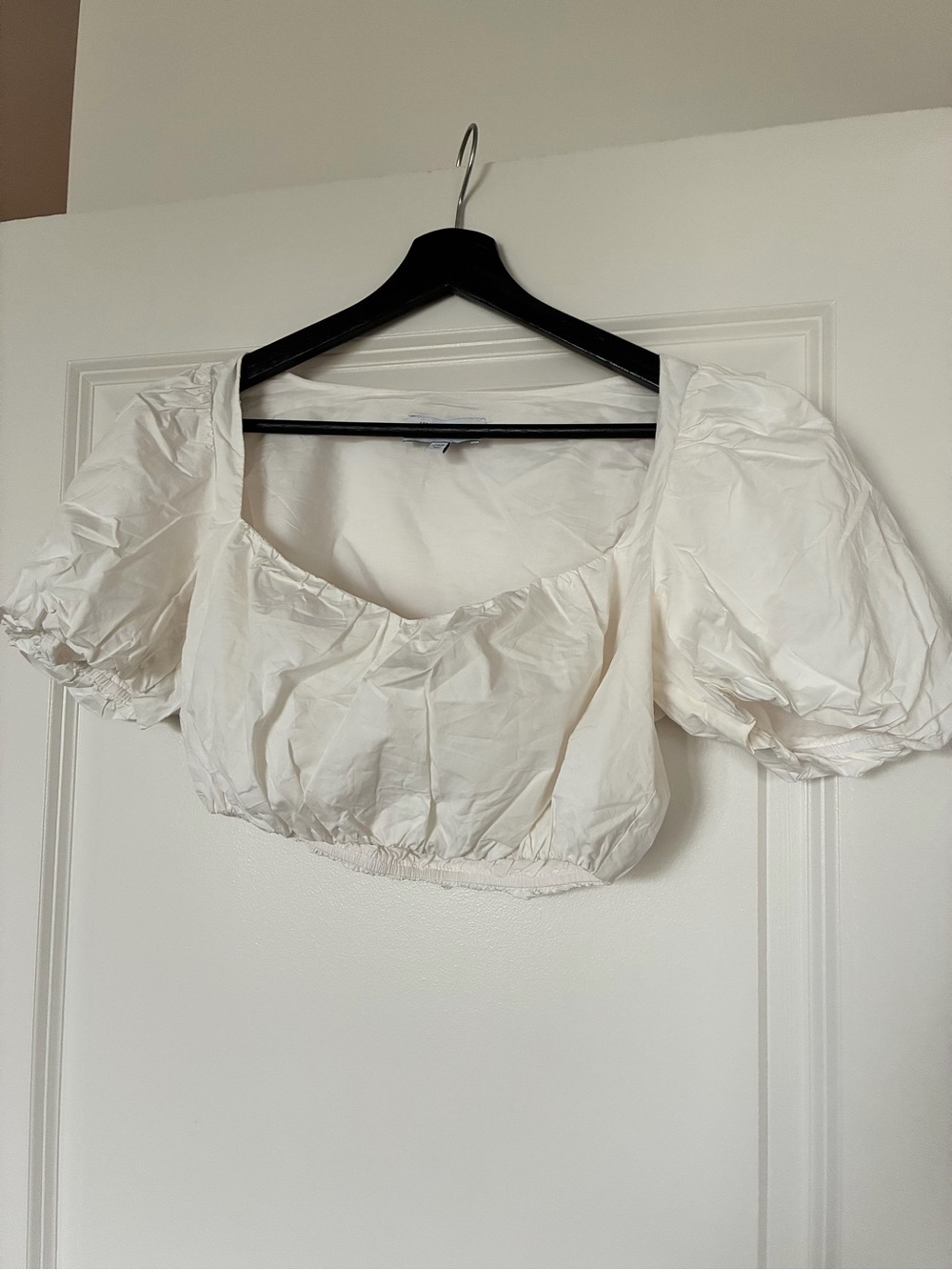 & other Stories - cute Cropped Puff Sleeve Peasant Top in Cream
